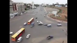 The world's largest unregulated intersection
