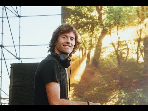 Hernan Cattaneo - Resident 365 (5, May 2018)