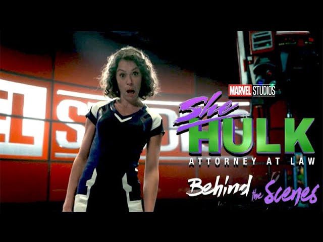She-Hulk Breaks The Fourth Wall & Asks About The X Men