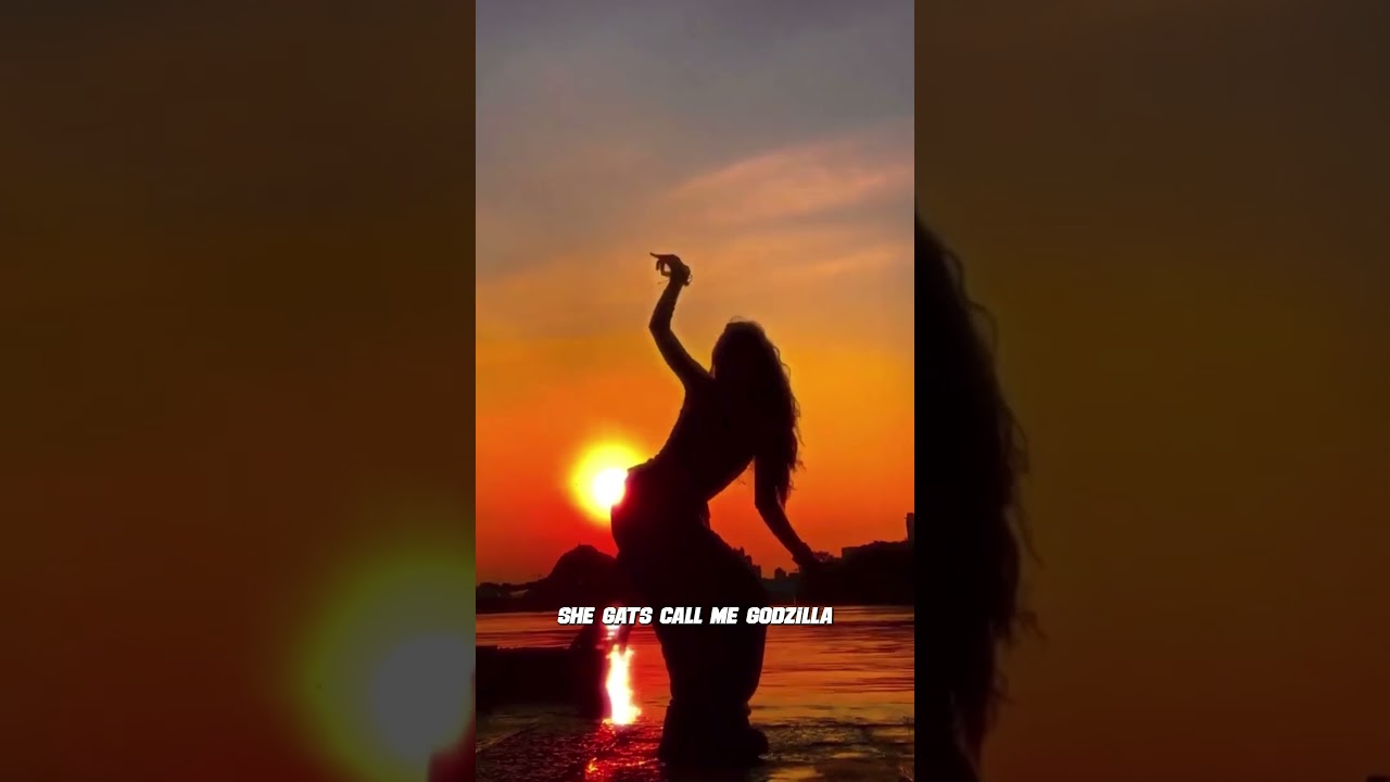 Rozzady - Godzilla (Lyrics Video) adlı videoyu YouTube'da izle Rozzady - Godzilla (Lyrics Video) adlı videoyu YouTube'da izle