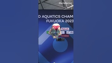 Breathtaking Dive by a Single Remarkable Diver - Julia Vincent