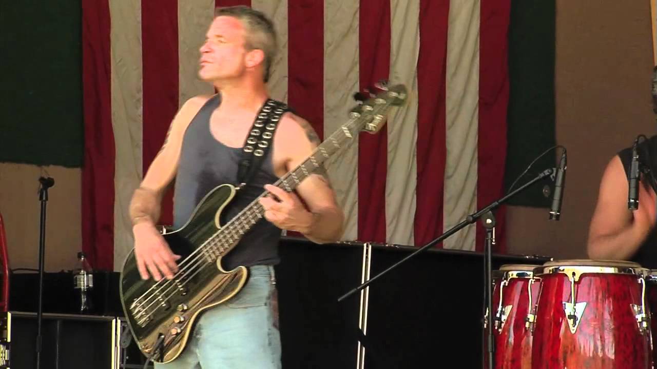 Off the Hook Band performs "Funk in B" Live at Cobbstock 2011