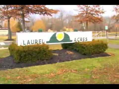 वीडियो: कोको की माउंट लॉरेल - न्यू जर्सी इंडोर वाटर पार्क