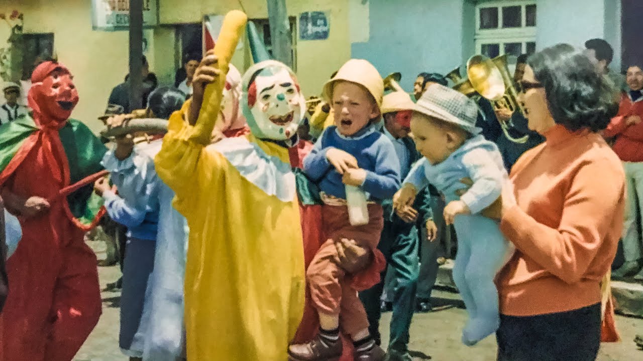 Ojos Azules (Ruben Uquillas) The Hipwaders YouTube