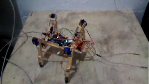 Como construir um robô aranha usando arduino