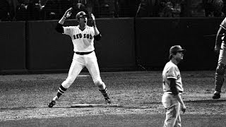 Fisk on waving it fair off the diamond