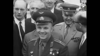 Video thumbnail of "USSR Anthem - Yuri Gagarin"