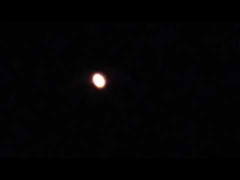 Video: Thaum twg eclipses tshwm sim?