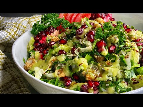 سلطة صحية بالكينوا والأفوكادو وصلصة مميزة جدا