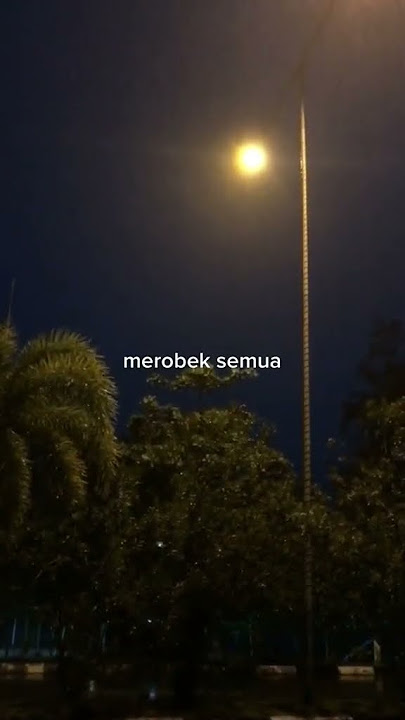menghapus tinta yang pernah kau lukis di kanvas hatikuu