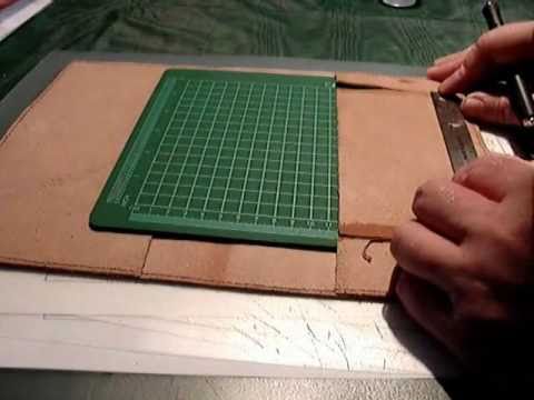 How to make a custom leather cover for your Barnes...