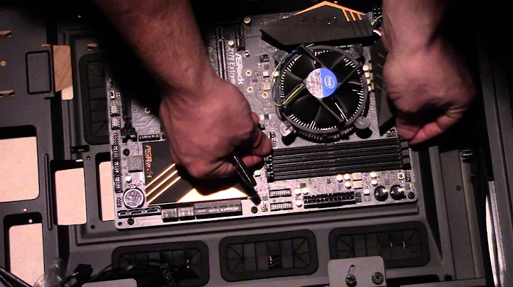 Unboxing and Installing Corsair DDR4 2400 - Vengeance 288 Pin - 16GB RAM LGA 1151