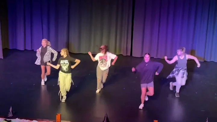 2022 TRF Halloween Dance Show Cassidy and Ainsley