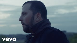 Video thumbnail of "Tyler Farr - Only Truck In Town"