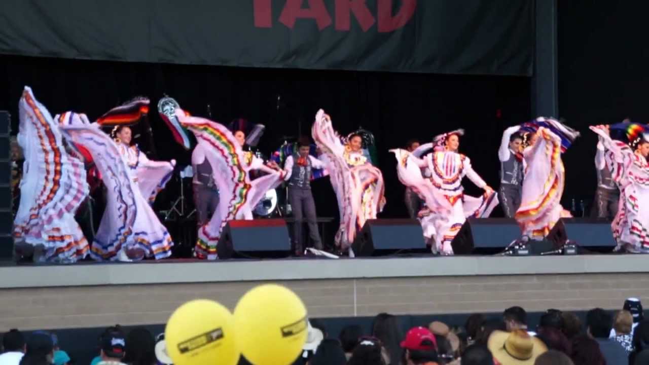 Mexican Fiesta, Milwaukee, WI 2011 YouTube