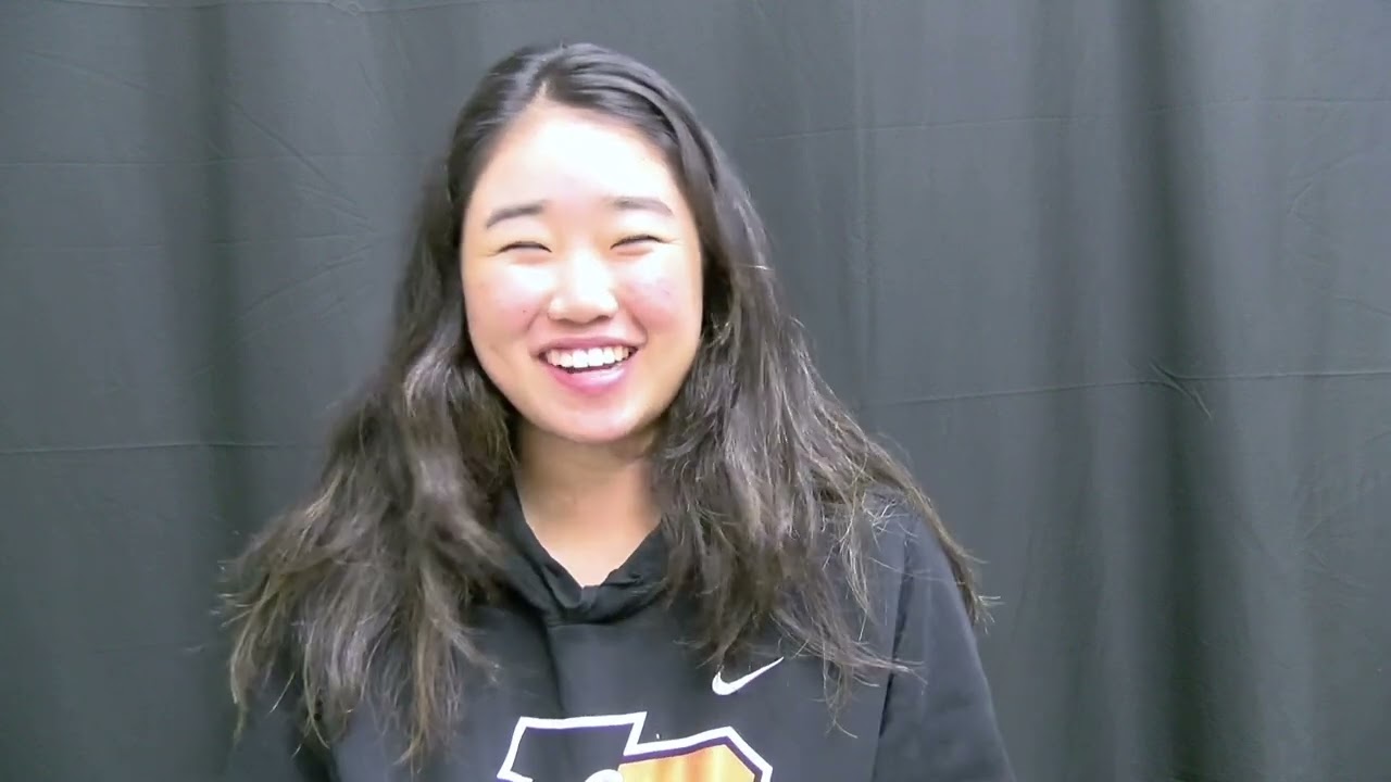 Pio Spotlight Lainey Honma Softball Being A Dual Sport Athlete At Pio Spotlight Lainey Honma Softball Being A Dual Sport Athlete At