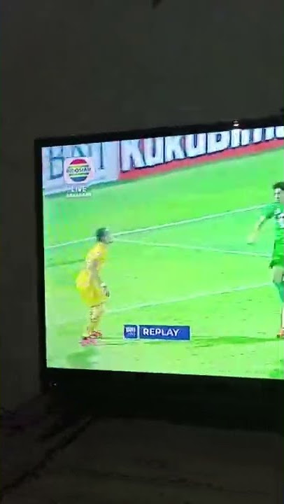 gol wander luiz gol tercantik maknyus. bhayangkara vs pss sleman liga 1 bycicle goal