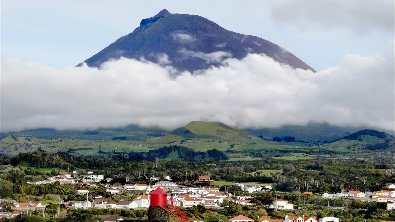 С любовью, остров Пику - YouTube