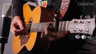 Tommy Emmanuel performs Only Elliot and Travelling Clothes and talks Maton EGB808TE acoustic chords