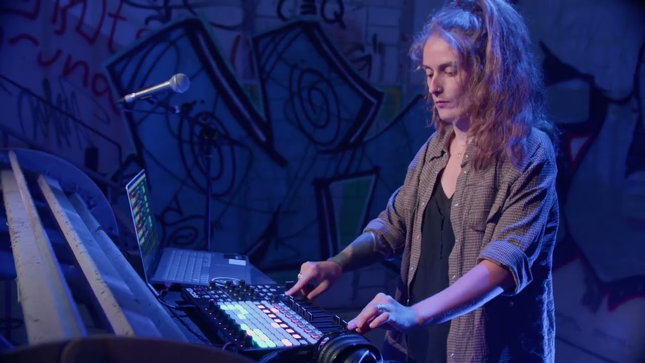 Timeless Eternity: 12 past zero