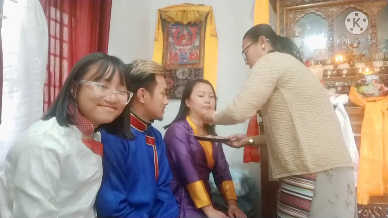 Losar celebration 2021 in Darjeeling Sonada || Man singing in two Voices | Happy losar