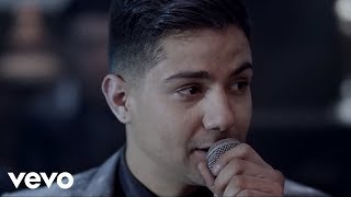 Luis Coronel - Para No Acordarme de Ella (Official Video) chords