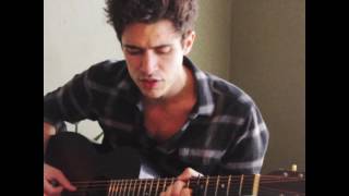 Video thumbnail of "Marc Scibilia - Summer Clothes (Acoustic)"