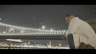 Video thumbnail of "L.L. Junior, Horváth Charlie - Könnyű álmot hozzon az éj (Hivatalos videoklip)"