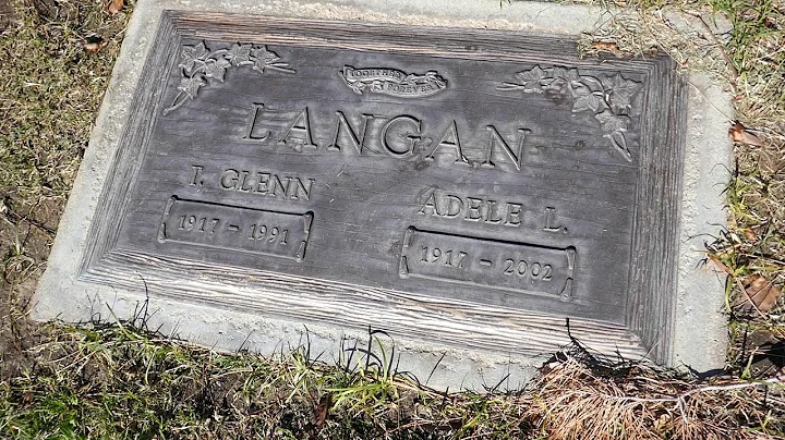Actor Glenn Langan & Actress Adele Jergens Grave O...