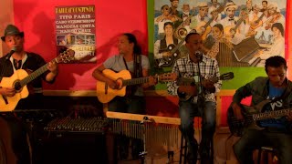 Miniatura de vídeo de "Cabo Verde Música Rotchá Nú ~ Noite Claro"