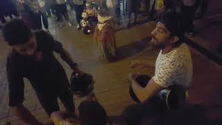 Yine Eğlencemi Vur Dibine Resimi