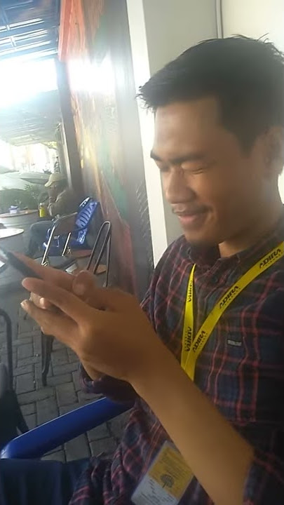 suasana kantor adira makassar 2 makassar 🙂