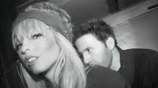 Traffic Light / The Ting Tings / We Started Nothing