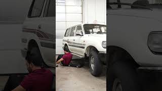 Narrow body = no side steps