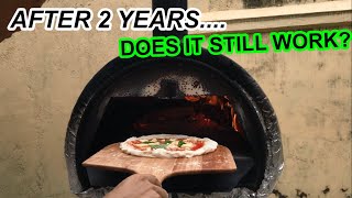 LOW-COST D.I.Y WOOD-FIRED PIZZA OVEN AFTER 2 YEARS (DOES IT STILL WORK ?) 🪵 🔥 🍕