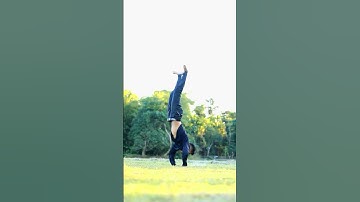 back handspring & flash kick😍#flipstyle @bishalkunch #stunts #amazingflips #shorts #shortsfeed #flip