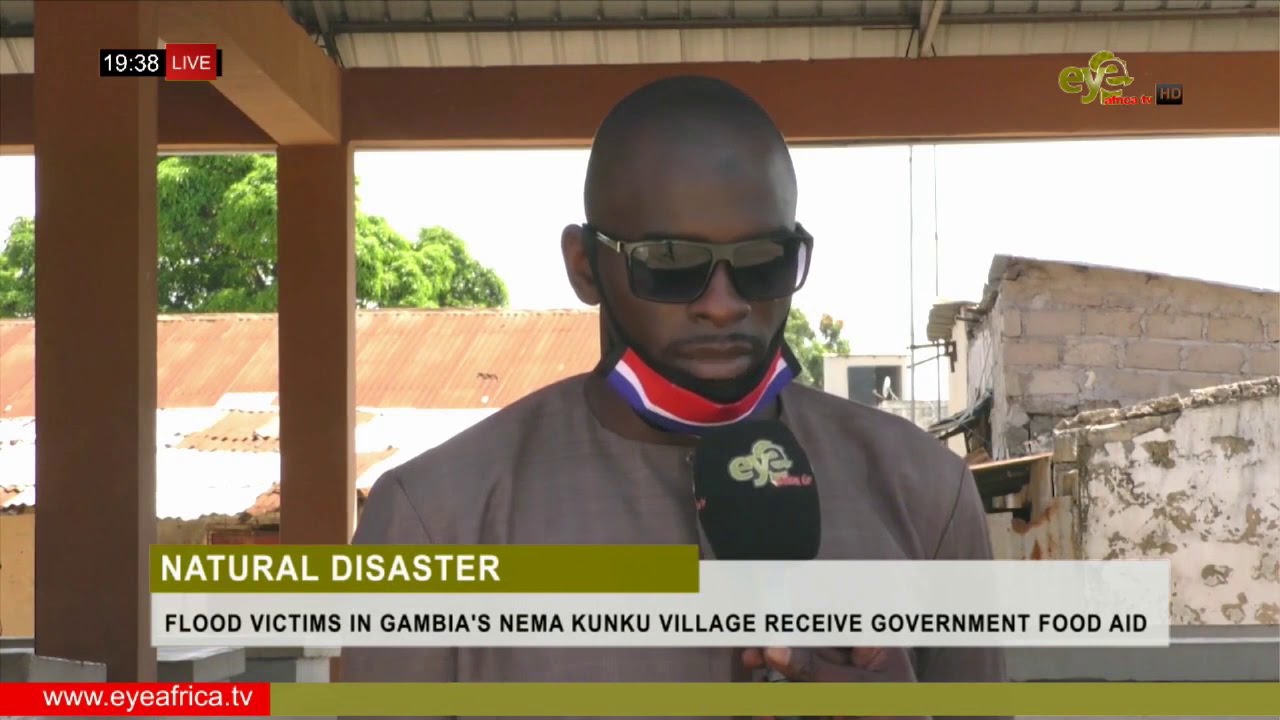 flood-victims-in-gambia-s-nema-kunku-village-receive-government-food