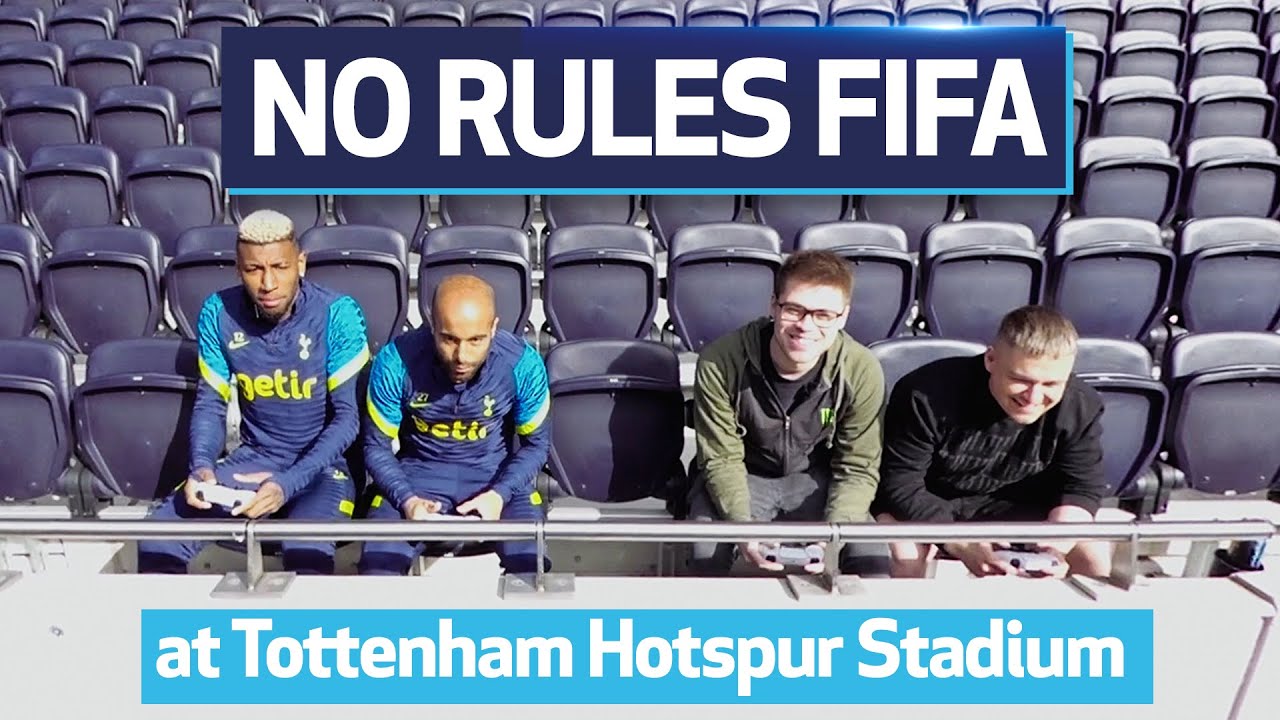 FAN V PRO FIFA: LUCAS MOURA AND EMERSON ROYAL