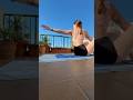 Ich vermisse Dachterrassen-Pilates jetzt schon😭