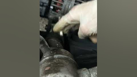 VAG VW Golf MK4 1.6 16v AUS (others) alternator removal info. Fiddly job!