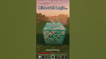 The gold pickaxe in minecraft is really broken!😂😂 #minecraft #shorts