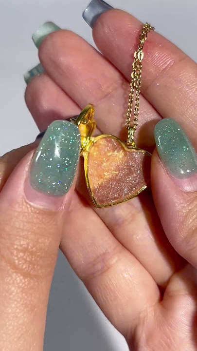 DIY Locket Lipstick?! 🤩