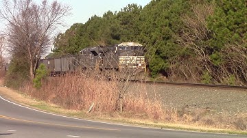 NS E49 & E53 C40-9Ws/SD70ACE/C40-8W Good Size cut coal on the head end