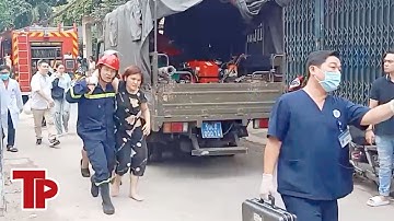 Cận cảnh công tác cứu người mắc kẹt và hiện trường tan hoang vụ sập nhà 4 tầng ở TPHCM | Tiền Phong