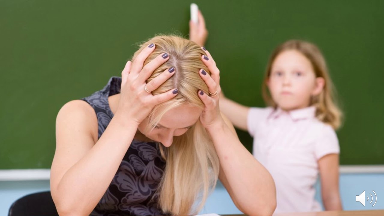 Терпеливый учитель. Учитель плачет. Стресс учителя. Учитель и дети. "Дети и стресс".