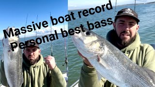 MASSIVE boat record bass / boat fishing uk 🇬🇧/ winter plaice fishing #fishing #fish #boatfishinguk