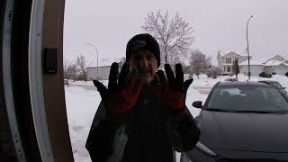 How to keep your hands warm during cold weather, when working outside. Wealth