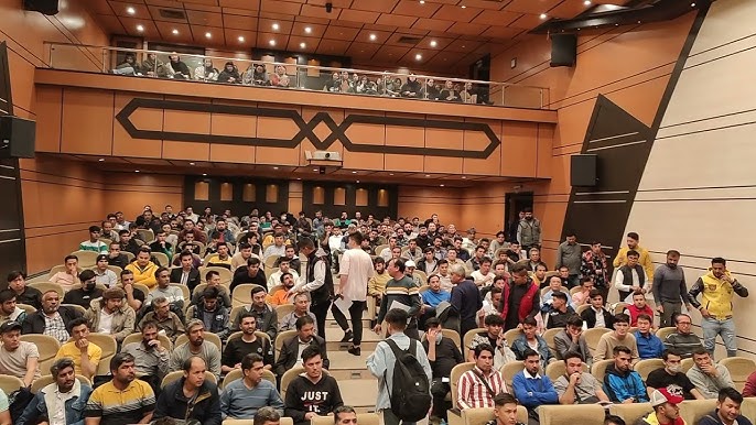 دکتر مازیارمیربهترین معلم خصوصی مذاکره و زبان بدن ایران