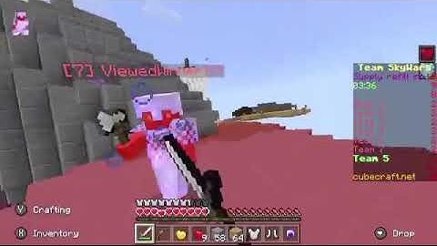Killing two hackers on cubecraft skywars