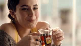Kerem Bürsin ve Hande Doğandemir - Lipton Reklamı